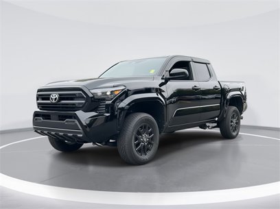Used 2025 Toyota Tacoma SR
