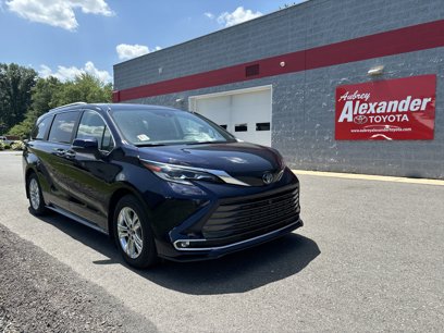 Certified 2023 Toyota Sienna Platinum