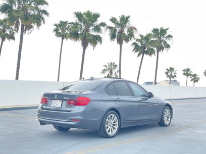 Used 2018 BMW 320i xDrive Sedan