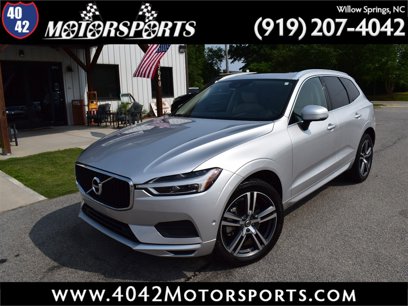 Used 2019 Volvo XC60 T6 Momentum w/ Multimedia Package