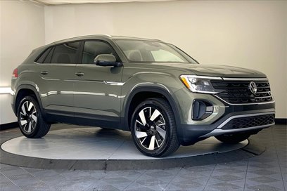 New 2025 Volkswagen Atlas Cross Sport SE