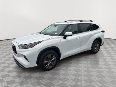 Used 2023 Toyota Highlander Bronze Edition