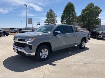 Used 2024 Chevrolet Silverado 1500 LT w/ Convenience Package II