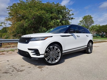New 2025 Land Rover Range Rover Velar Dynamic SE