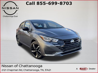 New 2025 Nissan Versa SR w/ Trunk Package
