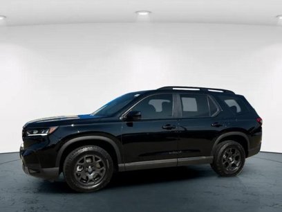 Used 2025 Honda Pilot TrailSport