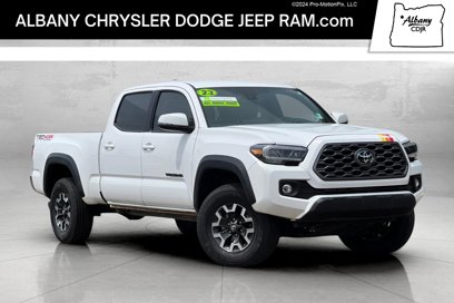 Used 2023 Toyota Tacoma TRD Off-Road w/ Black Out Package (TMS)