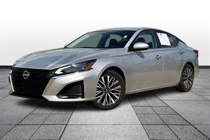 Used 2023 Nissan Altima 2.5 SV