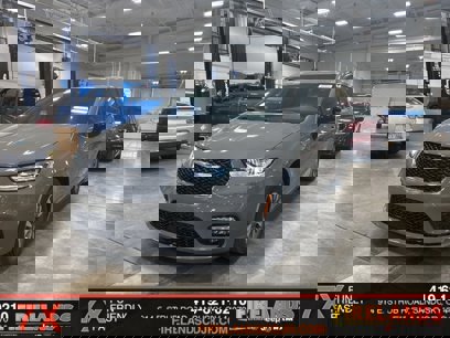 New 2025 Chrysler Pacifica Select