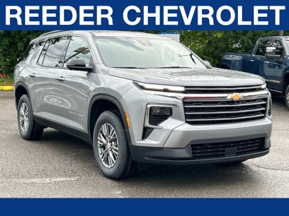 New 2025 Chevrolet Traverse LT w/ Driver Confidence Package