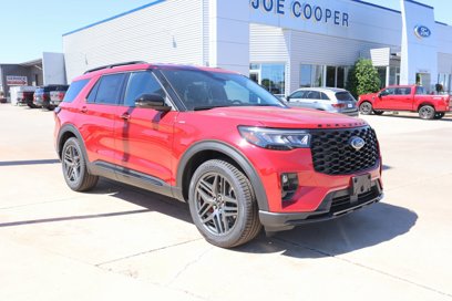 New 2025 Ford Explorer ST-Line w/ Premium Package