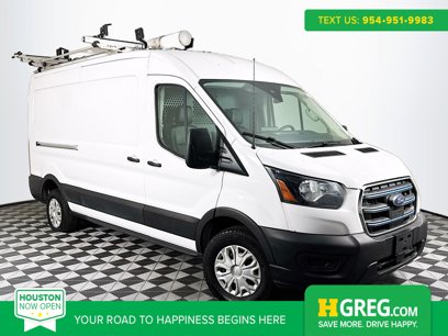 Used 2022 Ford E-Transit Medium Roof