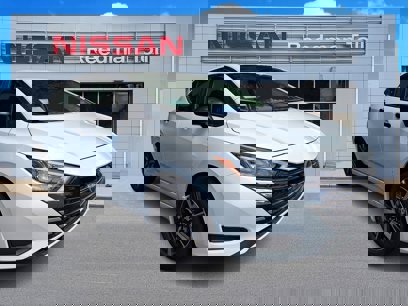 New 2025 Nissan Versa S