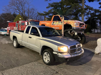 Used 2005 Dodge Dakota SLT