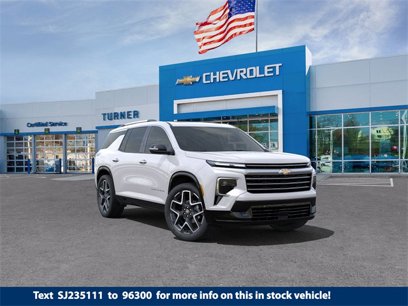 New 2025 Chevrolet Traverse High Country w/ LPO, Floor Liner Package