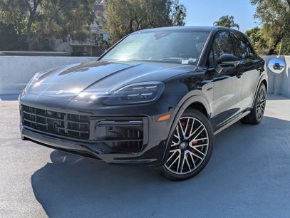 New 2025 Porsche Cayenne Turbo