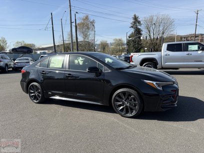 New 2025 Toyota Corolla SE