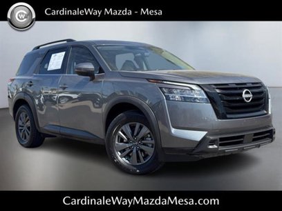 Used 2022 Nissan Pathfinder SV w/ SV Premium Package