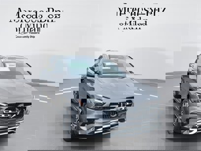 New 2025 Mercedes-Benz GLA 250