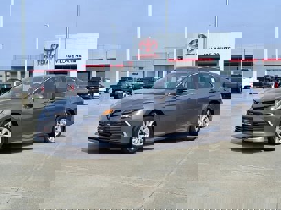 Used 2022 Toyota Camry LE