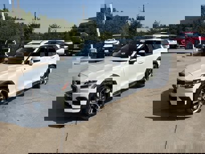 Certified 2025 Volvo V60 B5 Cross Country Plus