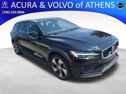 Used 2024 Volvo V60 B5 Cross Country Plus