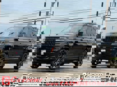 New 2025 Jeep Grand Cherokee L Summit w/ Advanced Protech Group IV
