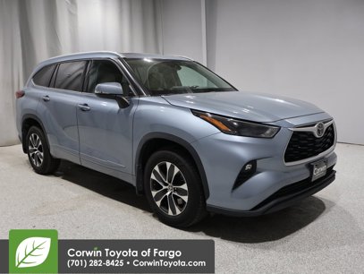 Used 2022 Toyota Highlander XLE