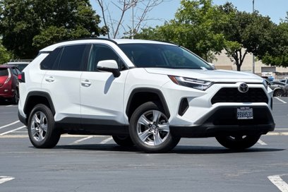 Used 2022 Toyota RAV4 XLE
