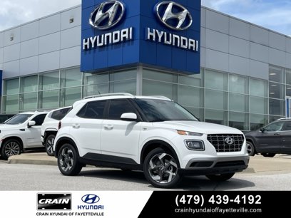 New 2025 Hyundai Venue SEL