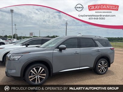 New 2025 Nissan Pathfinder Platinum