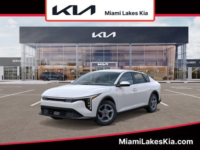 New 2025 Kia K4 LXS