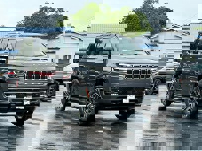 New 2025 Jeep Wagoneer 4WD w/ Premium Group I