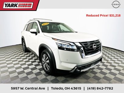Used 2022 Nissan Pathfinder SL