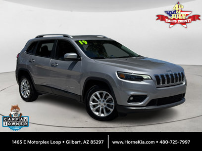 Used 2019 Jeep Cherokee Latitude w/ Popular Appearance Group