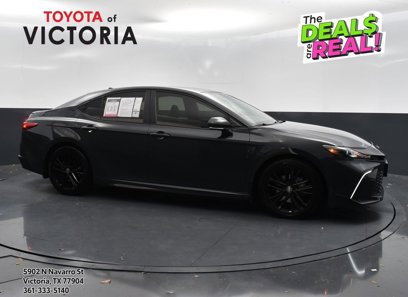 Used 2025 Toyota Camry SE
