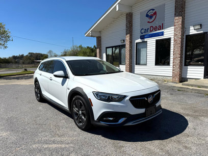 Used 2019 Buick Regal Essence w/ Sights and Sounds Package