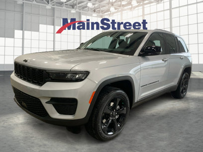 New 2025 Jeep Grand Cherokee Laredo