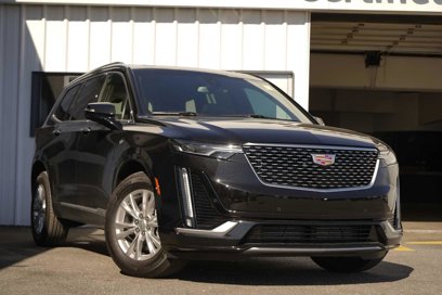 New 2025 Cadillac XT6 Luxury