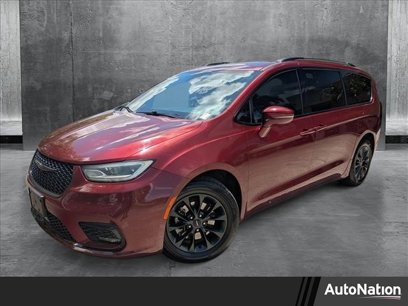 Used 2021 Chrysler Pacifica Touring w/ S Appearance Package