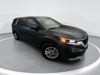 Used 2024 Kia Carnival LX