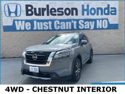 Used 2024 Nissan Pathfinder Platinum
