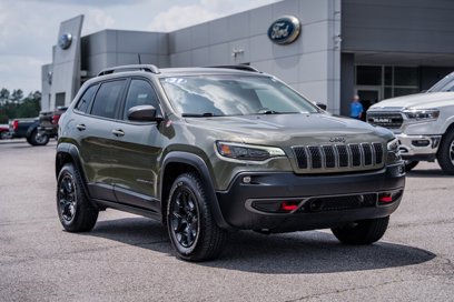 Used 2021 Jeep Cherokee Trailhawk w/ Premium Leather Package