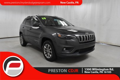 Used 2019 Jeep Cherokee Latitude Plus w/ Comfort/Convenience Group