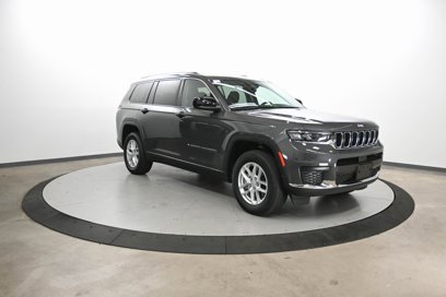 Used 2023 Jeep Grand Cherokee L Laredo