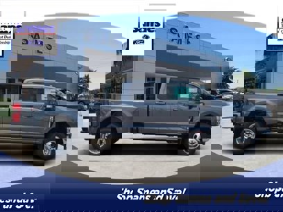 New 2025 Ford F350 Lariat