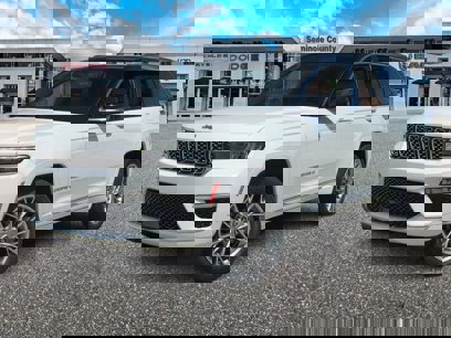 Certified 2022 Jeep Grand Cherokee Summit w/ Luxury Tech Group V