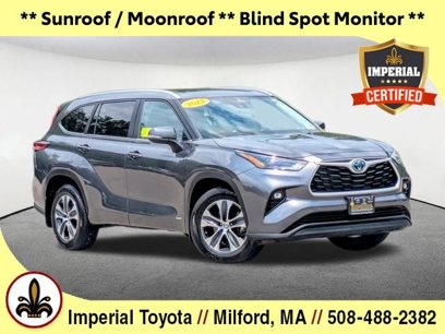 Used 2023 Toyota Highlander XLE