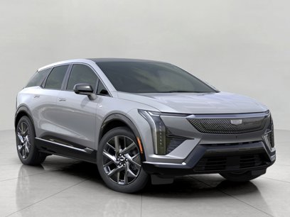New 2025 Cadillac Optiq Luxury 1