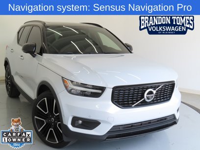 Used 2022 Volvo XC40 T5 R-Design w/ Advanced Package